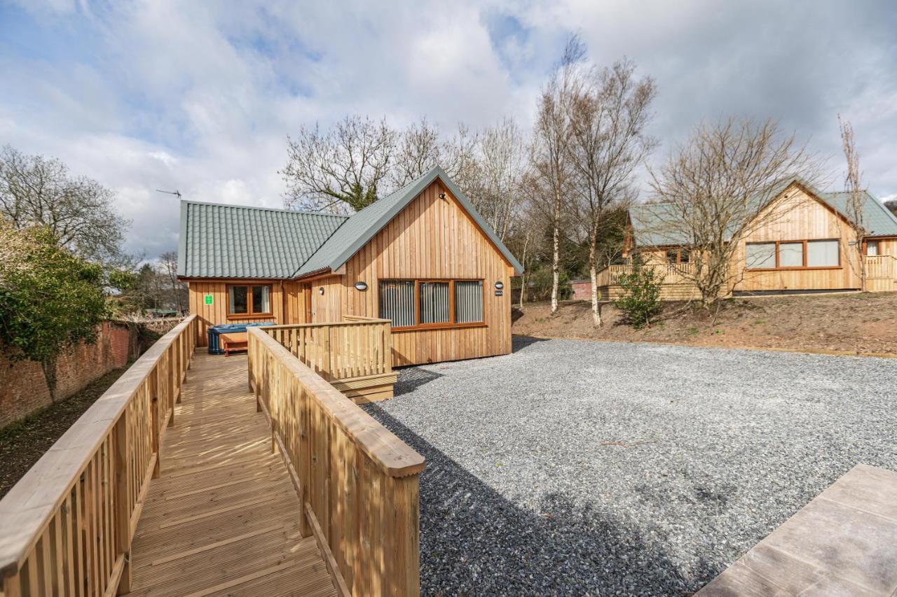 Osprey Lodge 1 With Hot Tub 뉴튼스튜어트 외부 사진